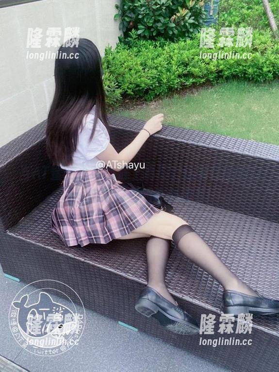 AT鲨 当AT鲨的小背心遇上摄影,这图包的爆点比我家冰箱里的食物还多!