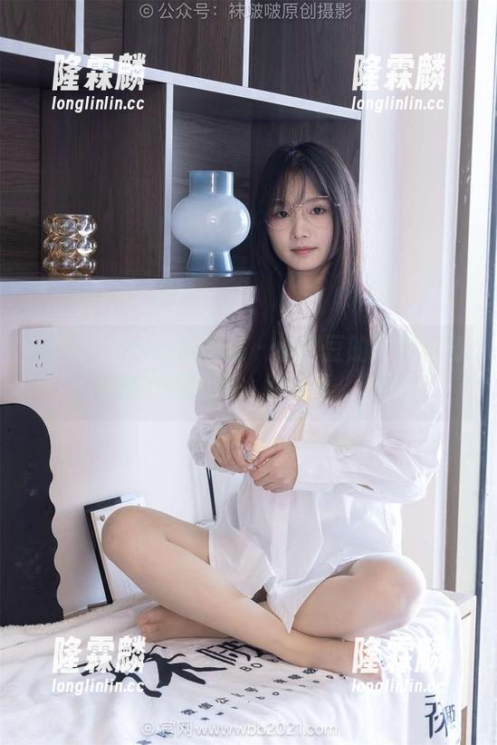 BoBoSocks袜啵啵-小甜豆 BoBoSocks袜啵啵 - 小甜豆的全套时刻:丝袜剧情图集,别害羞,你懂的