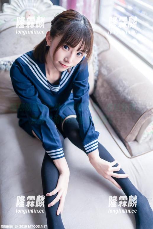 喵糖映画的户外小黄帽写真，在线留恋，那股悠闲vibe也太舒服了～