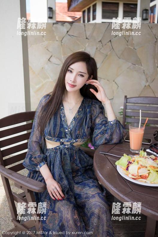 MiStar魅妍社 - 户外最新合集，Ashely丽丽和树木的碰撞，我们该说什么呢？