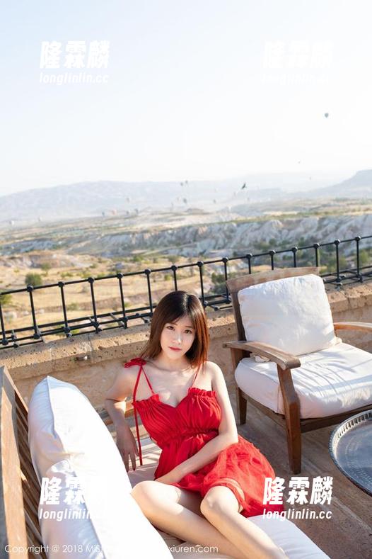 MiStar魅妍社 - 淼淼萌萌哒+油亮：一场写真集的奇妙分享，连我都想加入！