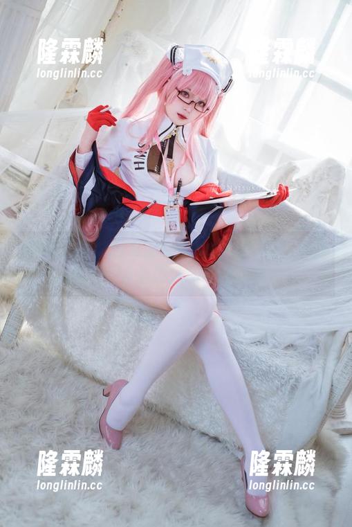 Natsuko夏夏子 图库直播:有人说Natsuko夏夏子JK分享是一场心灵插图的马拉松?