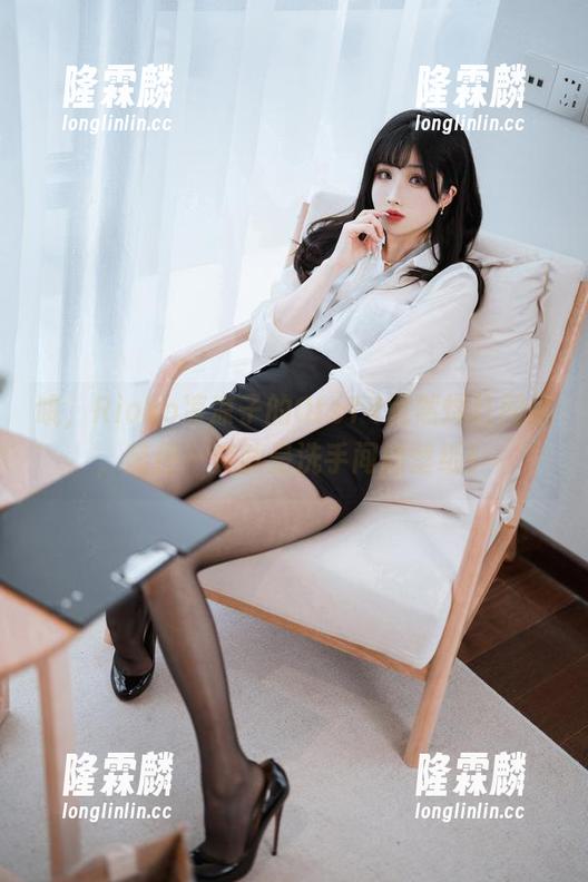 Rioko凉凉子 哦,Rioko凉凉子的Ots14竟然爆红网络,随便一变就是洗手间的壁纸!