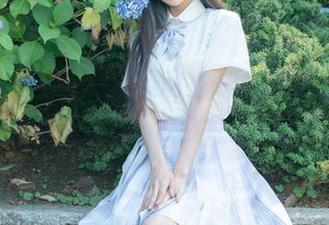 棉袜不怕冷,Shika小鹿鹿的袜子正面开撕,图片更新,内心独白实在阻止不了啊!