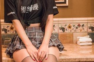 TouTiao头条女神 – 杜花花的花嫁,来张无圣光的原图,不害羞,就这份尴尬!