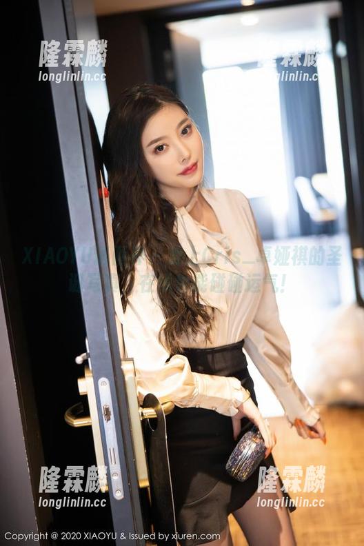 XIAOYU语画界 - 爱上Cris_卓娅祺的圣诞写真，在线也能碰碰运气！
