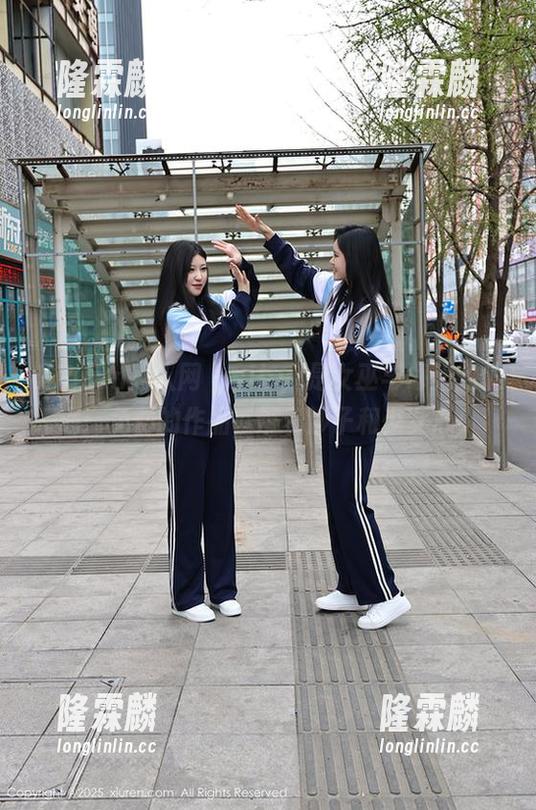Xiuren秀人网-sibyl是女巫 Xiuren秀人网 - sibyl是女巫与海滩的偶遇:免费的作品,带着沙子和少女心!