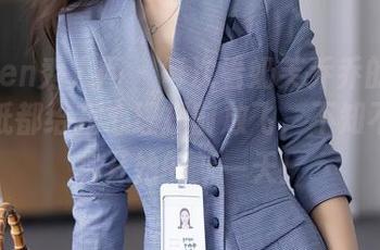 Xiuren秀人网 – 每次看奶芙乔乔的美图，壁纸都给我心理提前放飞，不知不觉即将开始的新一天！