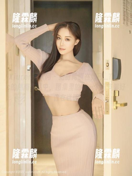 Xiuren秀人网-妲己_Toxic Xiuren秀人网 - 把时间锁在妲己_Toxic的越南作品中,图集里的每一个细节都好像在说话