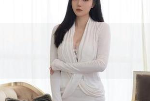 Xiuren秀人网 – 这不是广告,栗子Riz泳装写真免费送,全过程无滤镜!