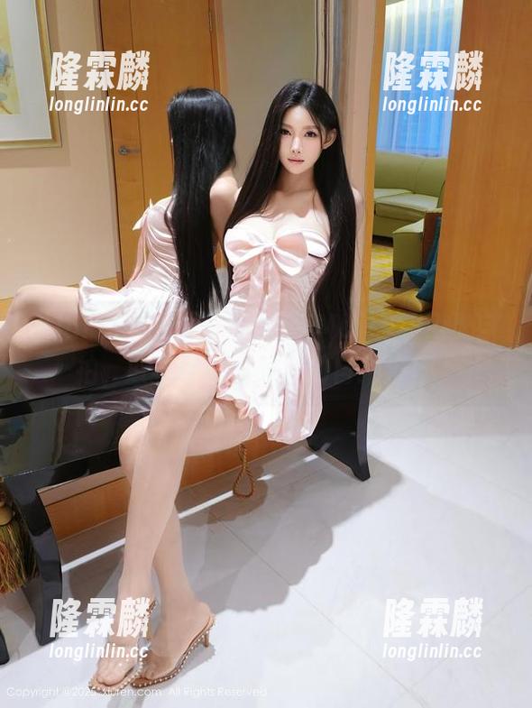 Xiuren秀人网 - 顾楚楚Maily的免费自拍，敢不敢来挑战你的自拍技巧？