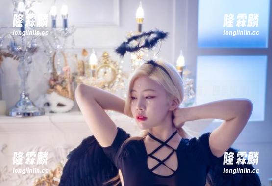 Yebin(전예빈)作品：私拍中的圣诞节，年年都有，四季如春！