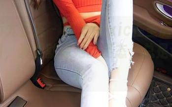YouMi尤蜜荟 – 妲己Toxic在圣诞节的华丽套图，资源就像她的姿态，总是让人意外。