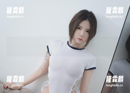 在线刷Yuka(유카)的PureMediaVOL，原图宛如窗口，隐约透出一些我不敢想象的东西。