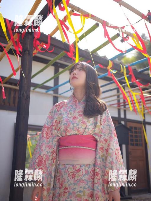 wuyo(우요)和连体衣的奇妙组合，精心策划的套图起而攻之