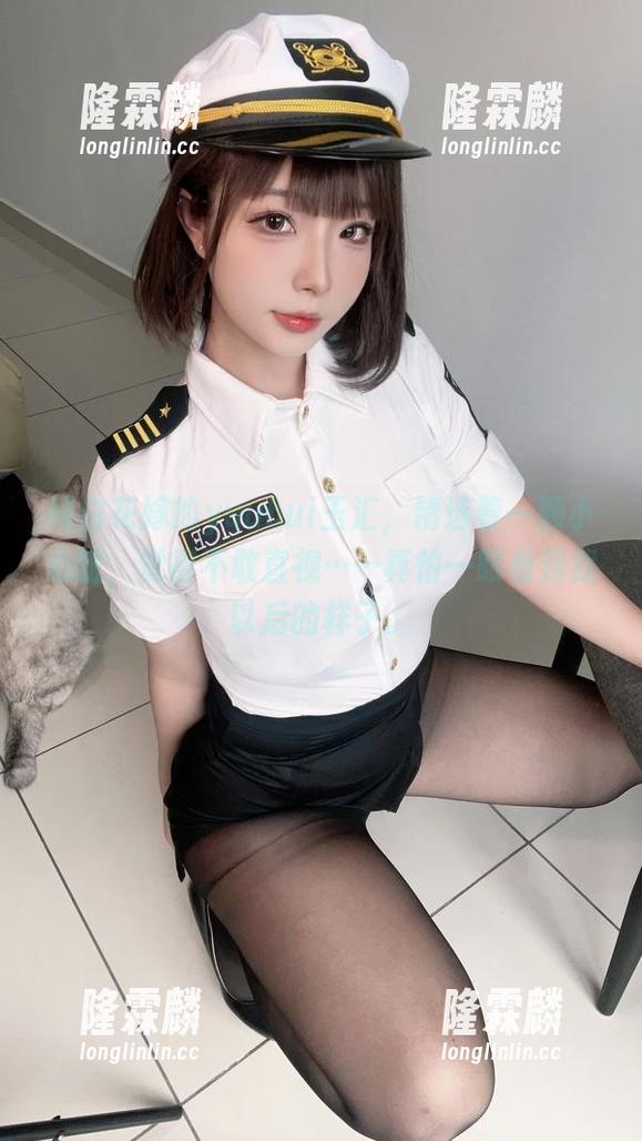 yuuhui玉汇 纯白花嫁的yuuhui玉汇,精选着一颗小心脏,觉得不敢直视……真怕一眼看到我以后的样子。
