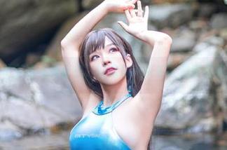 七七娜娜子美腿在线合集,好像每一条都在邀请你细细品味。