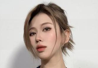 微密圈 – 乙醇子的私房豹纹,原图比花里胡哨还繁复,难以抓住。