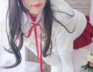 在你烨烨的水手服里,浪那叫一个大,cos精选都不足以形容!