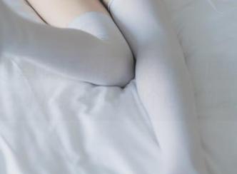 你看过兔玩映画的死库水和体操服原图吗?一不小心就掉进了那个世界的陷阱。