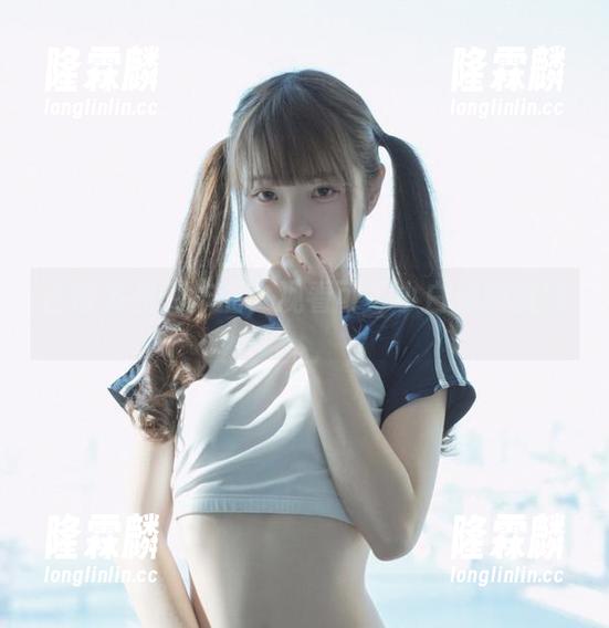 可可小白兔 白得发光的作品,观看可可小白兔的挑衅。