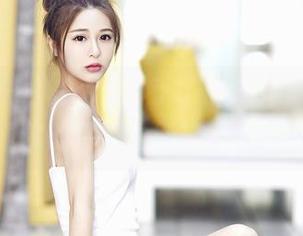 嗲囡囡 – 小Kaili小丁丁的户外写真,偶尔的冷风也能变得温柔