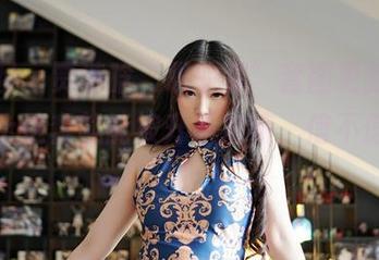 嗲囡囡 – 贾诗晗“职业装”套图更新，听说穿上这套就能被升职加薪，信不信由你！