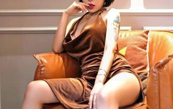 嗲囡囡 – 乍一看,兔女郎的全新解读!陈雅漫VICKY的写真资源,来点轻松的吧