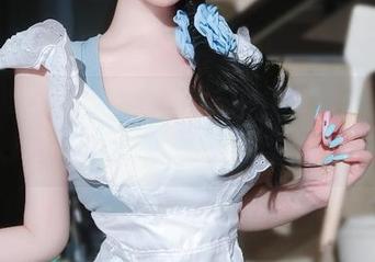 女主K的礼服图集分享，衣服和气场都onpoint，重拾我的自信呢