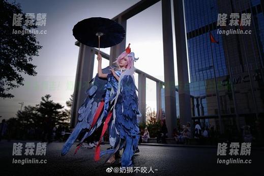 奶狮不咬人 更新预告!奶狮不咬人的蕾丝cos,稍稍带点挑衅的意味。