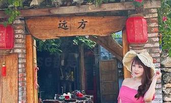 最新写真中的空姐,宝儿mysterial的每个Pose都是“飞”起来的!
