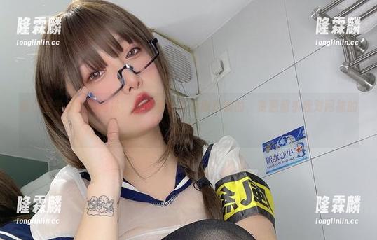 小泉学姐吖 看小泉学姐吖的网袜,细节可以打戏剧级别的,资源超乎我对网袜的理解。