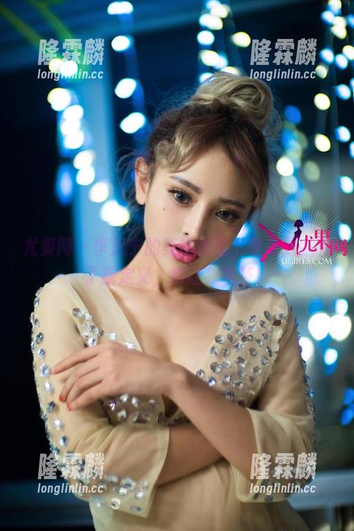 尤果网-李思宁 尤果网 - 李思宁的美腿私拍,令我对腿有了新定义,别让我喷茶!