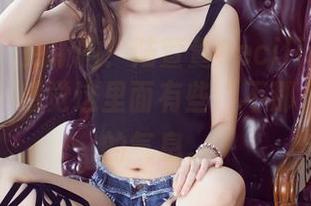 尤物馆 – 更新啦！陆萱萱Cecilia的修女作品集，感觉这里面有些“不那么正经”的气息。