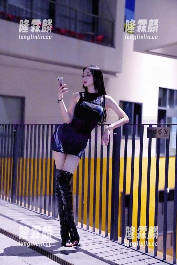 徐珺大哥 微密圈 - 短裤之神!徐珺大哥这波美图是刷新了我的审美吗?