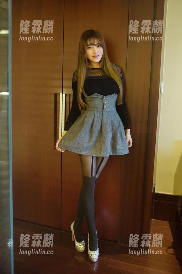 推女郎 - 这连体衣，连欣穿着恰到好处，别样的写真资源啊！