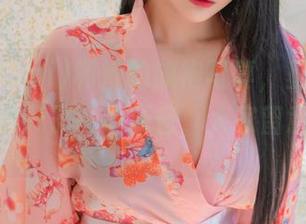 普美(bomi)和她的旗袍写真，基本上是为壁纸界开了一扇新窗，大家留意点儿吧。
