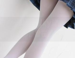 森萝财团 – 小奶糕Milky旗袍私拍:仿佛时光都停留在那一瞬