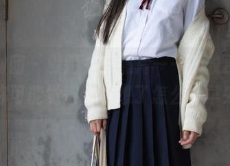 森萝财团 – 默陌女孩照片——不收费,但看了你可能觉得‘白想了怎么不早来’!
