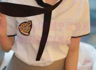 模范学院 – SiByl李思宁黑色私拍图包，哦，那双眼睛到底在看啥？