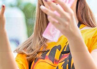 爱丝 – 在若兮的居家随想录全集，红茶、慵懒和沙发深处的秘密……
