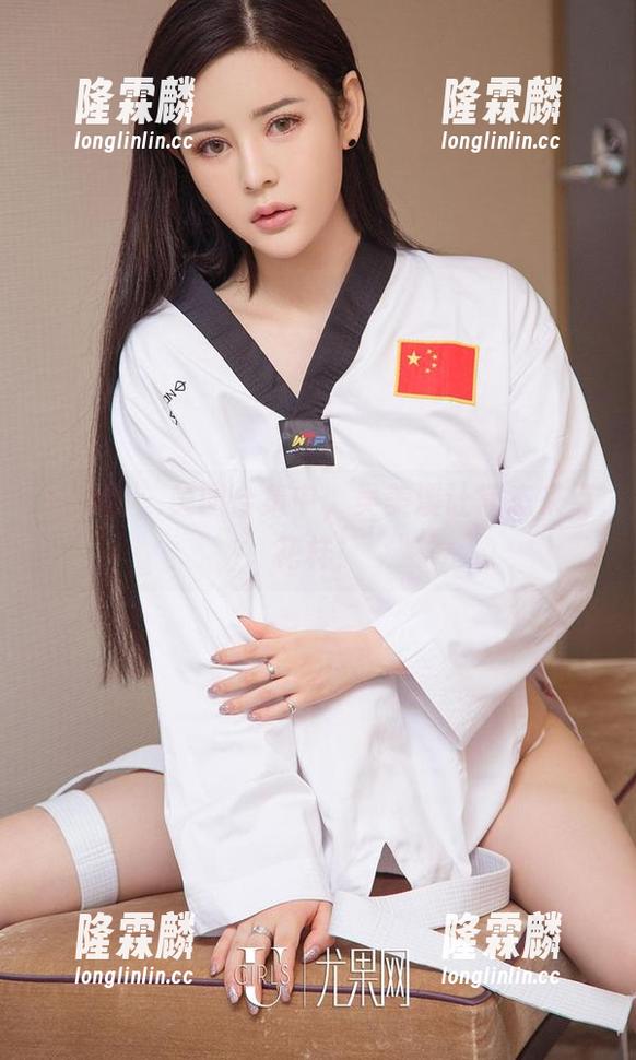 爱尤物-吴美溪 爱尤物 - 美图合集中,吴美溪让常态来点花样!