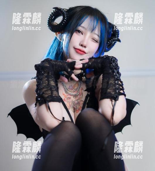 狐洛洛子的夏天合集：那种清凉感，哇哦