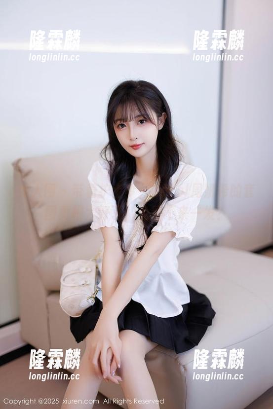 秀人网 - 带着护士梦，Carol周妍希的套图卖相太好了，免费不来一发？