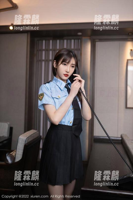 秀人网 - 图库里的安妮BABY，穿上旗袍，整个气氛都变了！