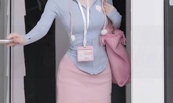 秀人网 – 在线看筱慧的短裙,果然是风一样的女子,那气场压得我都有些畏惧。