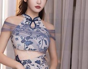 秀人网 – 简简单单的金纯一全套网袜图集，点滴随意中流露的小巧思
