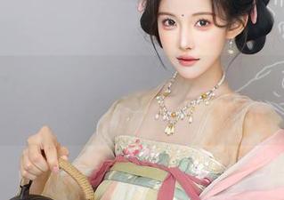 秀人网 – 越泡越好，黄歆苑与浴缸的欢快写真套图