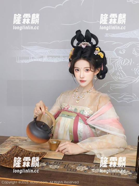 秀人网 - 越泡越好，黄歆苑与浴缸的欢快写真套图
