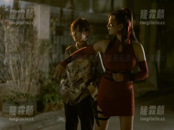 秋和柯基 我来了我来了,秋和柯基的天台是个啥新玩法,图包里的cos好想给个赞!